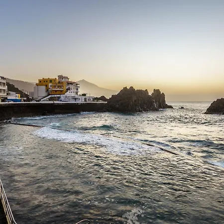 2br - Seaviews & Nature Pools